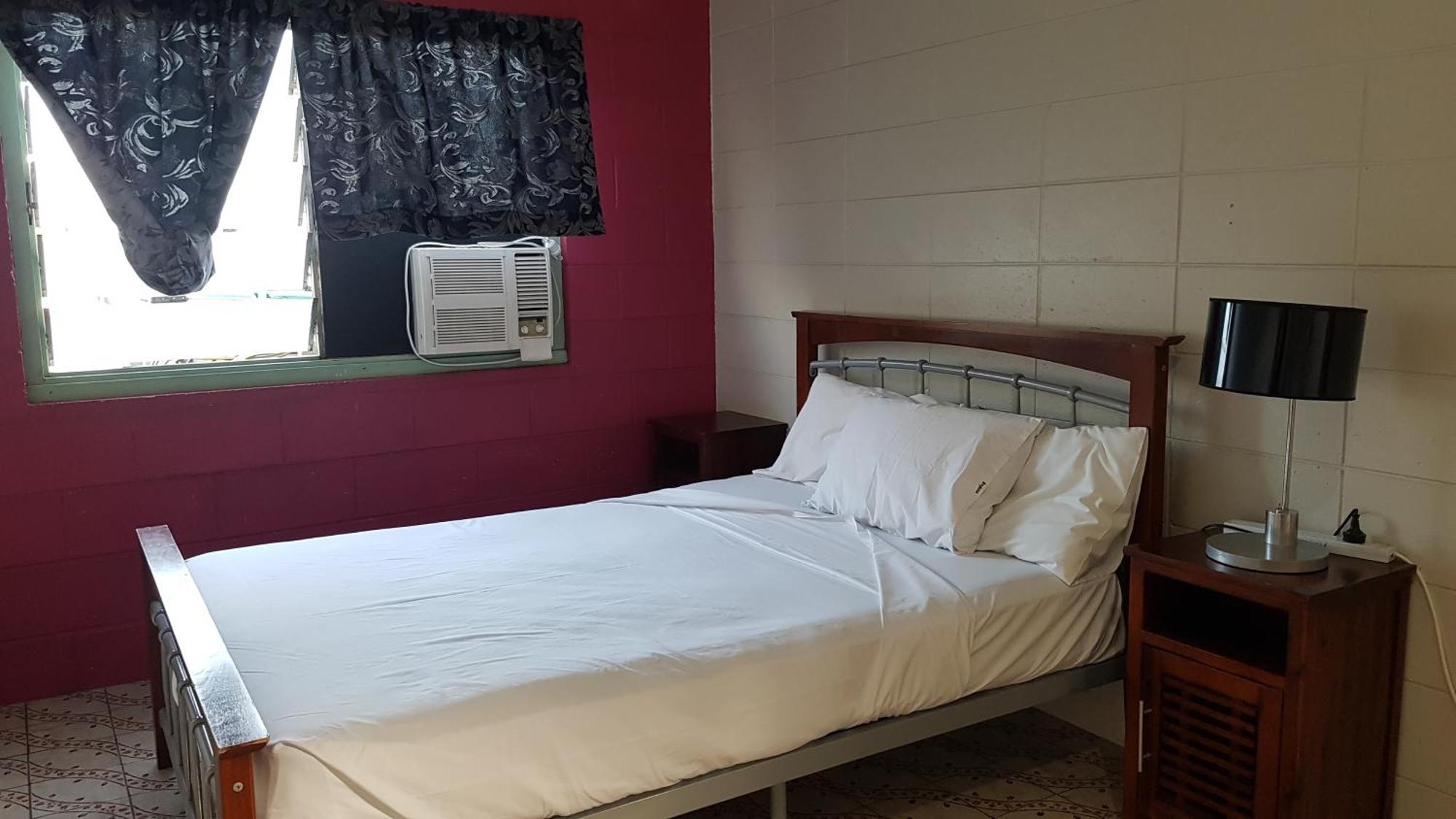 Asylum Cairns Share House Hostel Buitenkant foto