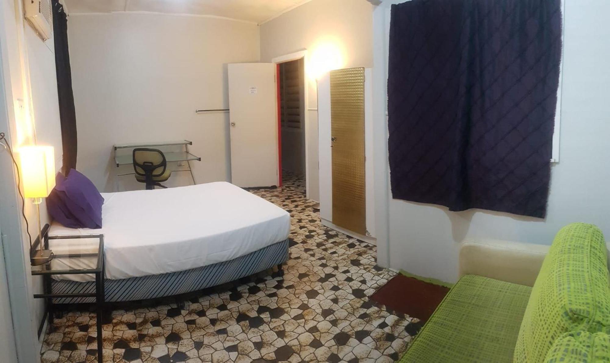 Asylum Cairns Share House Hostel Buitenkant foto