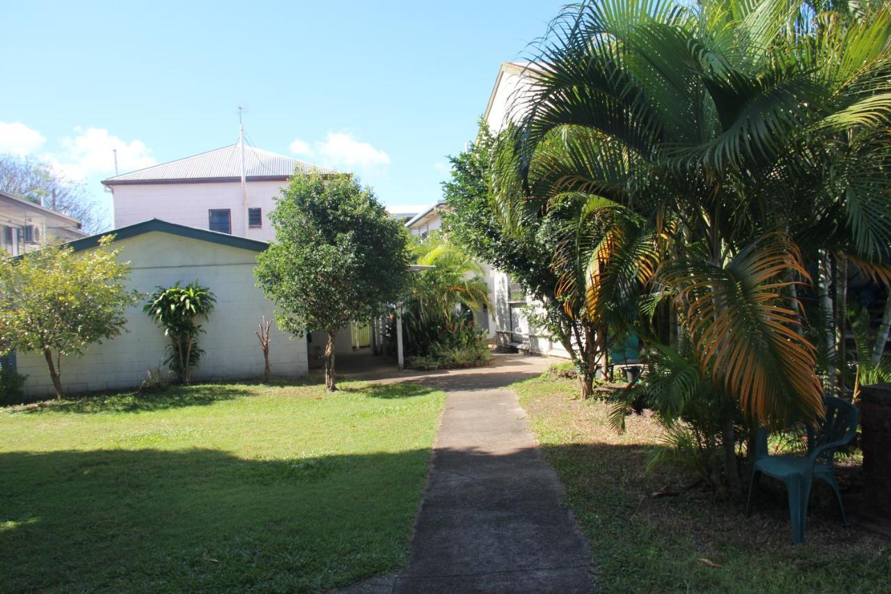 Asylum Cairns Share House Hostel Buitenkant foto